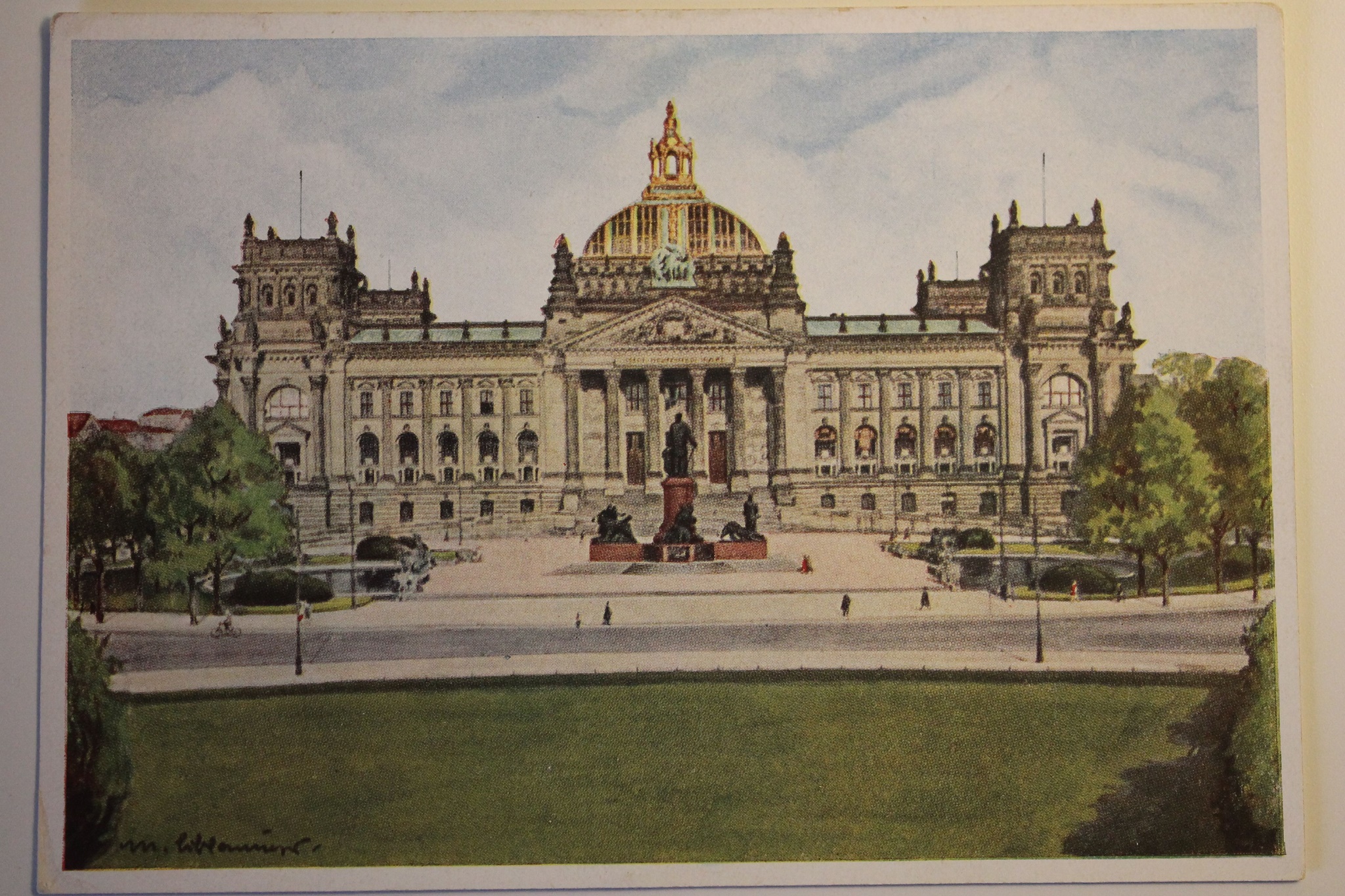 Reichstag mit Bismarckdenkmal